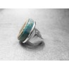 Anillo artesano ecológico con papel reciclado de Revista. 2,5 cm. Varios colores. Base adaptable plateada. Pieza única.