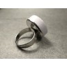 Anillo Artesano Ecológico con papel reciclado. Corazón Naranja. 2 cm. Base adaptable plateada. Pieza única.