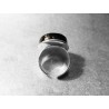 Anillo artesano ecológico con papel reciclado de Revista. 2 cm. Varios colores. Base adaptable plateada. Pieza única.