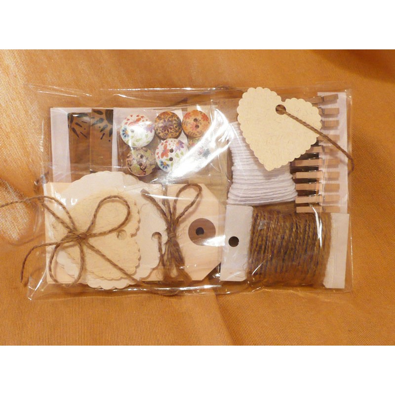 Kit de material para envolver regalos o detalles, manualidades o Scrapbooking.