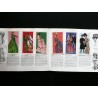 Álbum completo con 50 cromos British costume Brooke Bond Tea. Algún desperfecto.